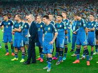 28圈-包含内马尔焦点对战，梅西与80激战澳大利亚队分钟，爆冷胜负难料！比赛高潮迭起的词条