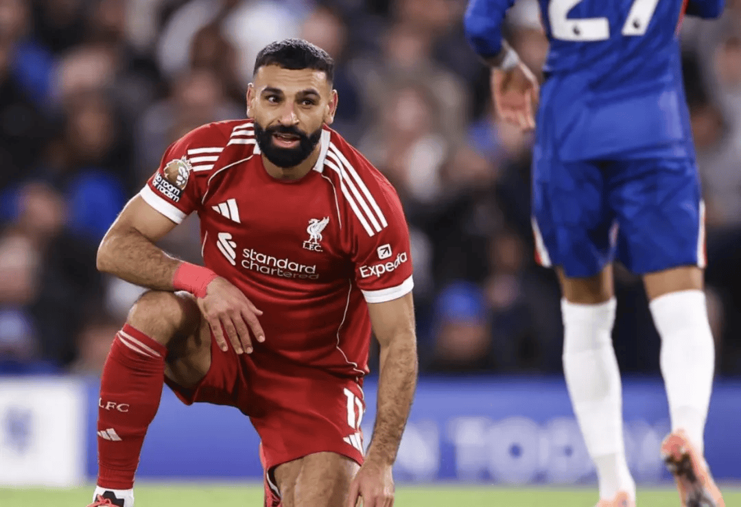  萨拉赫意外战胜切尔西，比赛规则变更引爆全场！观众掌声雷动